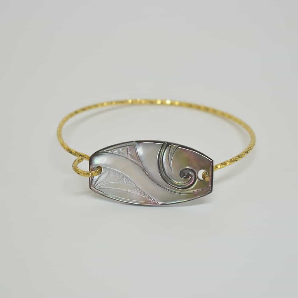 Hand-carved Rectangle A Grade Pearl Shell bangle - Island Craft Ltd ...