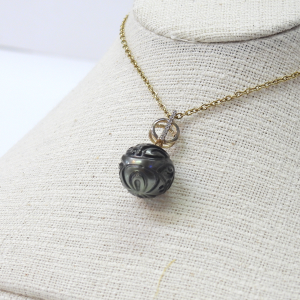 Carved Black Pearl Pendant - 3