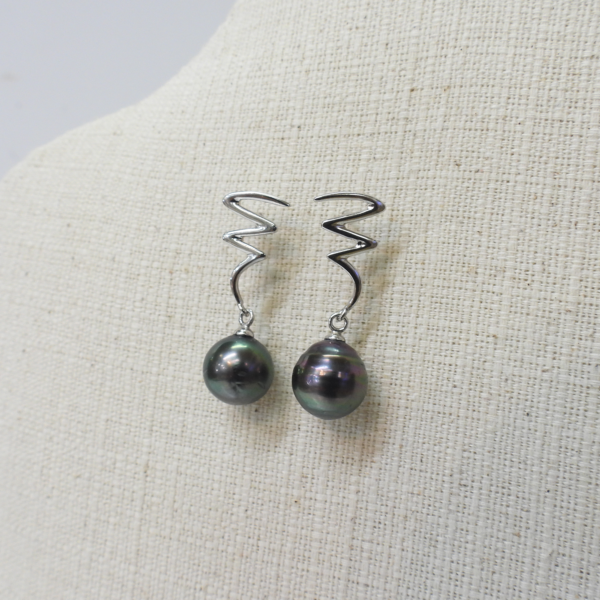 Sterling Silver Black Pearl earrings - 2