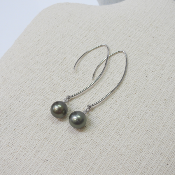 Sterling Silver Black Pearl Earrings- 1